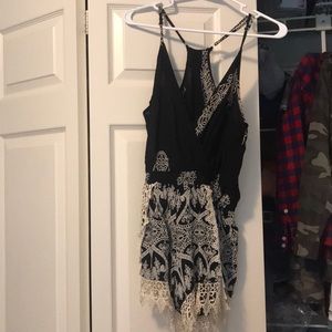 Lucy Love Romper Size Medium